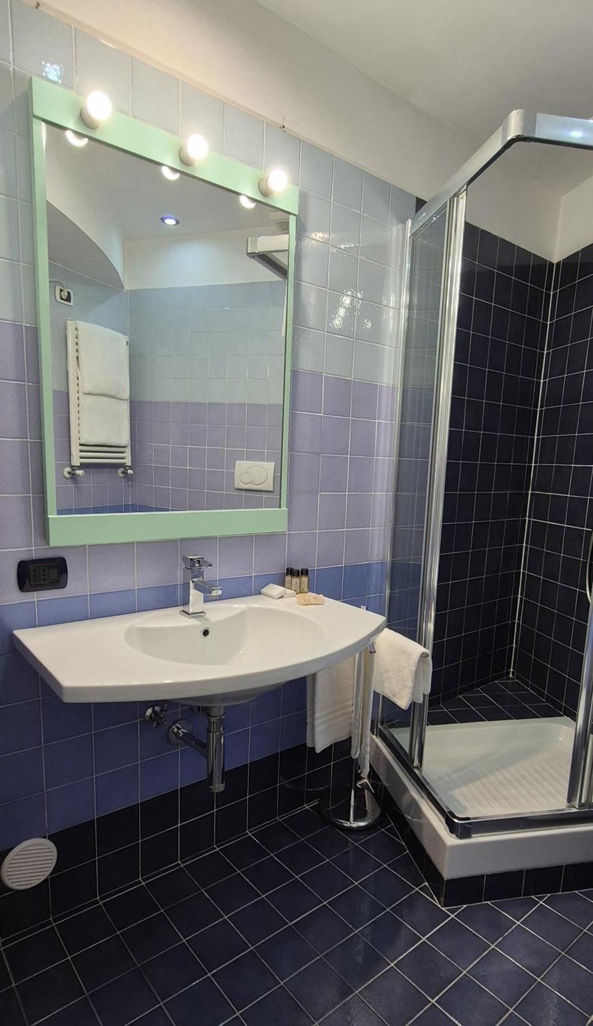 Guru Mostacciano Apartment โรม ภายนอก รูปภาพ